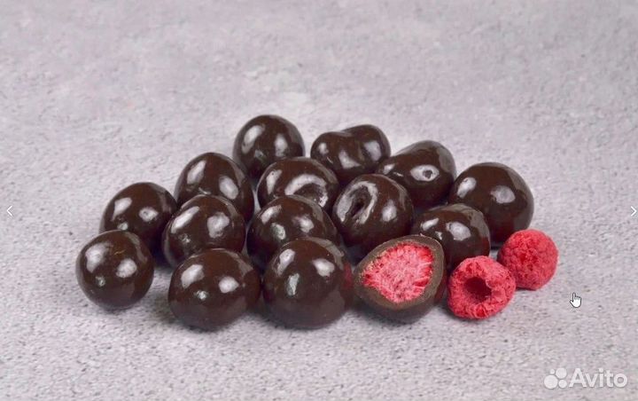 Клубника драже в шоколадной глазури