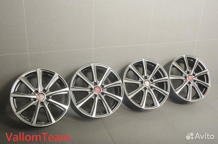 Лот UP28172060 Фирменные 18-е диски winning street