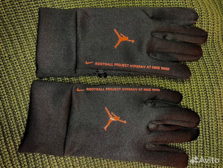 Зимние перчатки Jordan с тёплым флисом