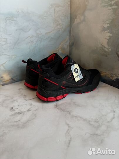 Кроссовки Bona 44 размер