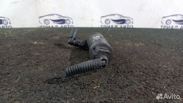 Насос омывателя Chevrolet Captiva Z22D1 2011