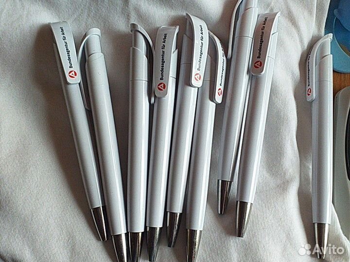 Шариковые механические ручки