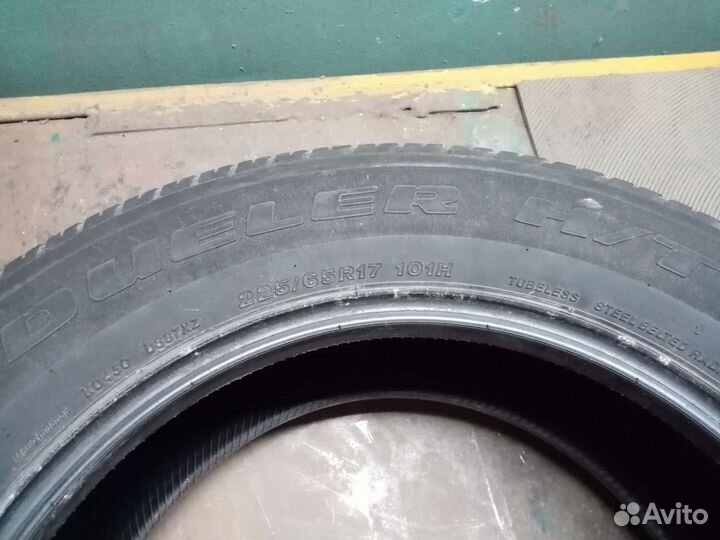 Bridgestone Dueler H/T 687 225/65 R17 101H