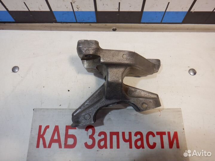 Кронштейн рулевой рейки Honda CR-V 2.0 i-vtec