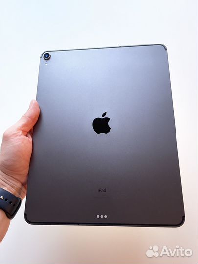iPad Pro 12.9” 3 поколения 2018. 256GB, Wi-Fi LTE