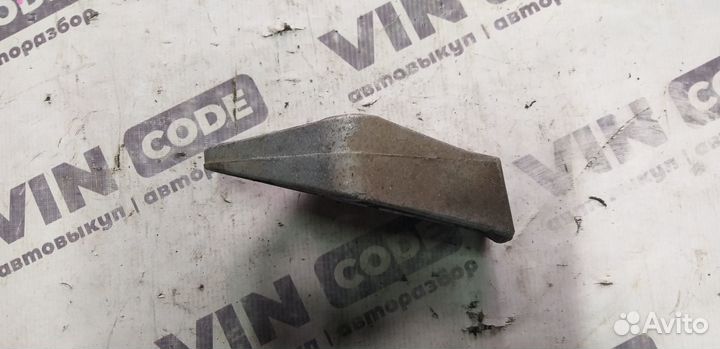 Крепление двигателя правое Chevrolet Lanos