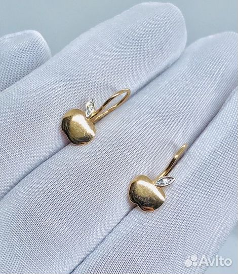 Золотые серьги с фианитом