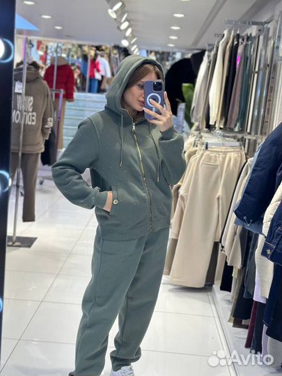 Спортивный костюм новый Турция