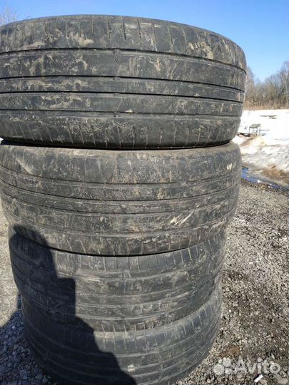 Yokohama BluEarth AE50 235/55 R18