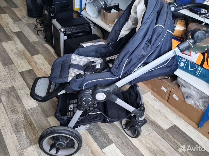 Коляска прогулочная teutonia