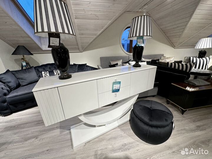 Консоль, тв тумба, комод.Продажа выстав.образцов