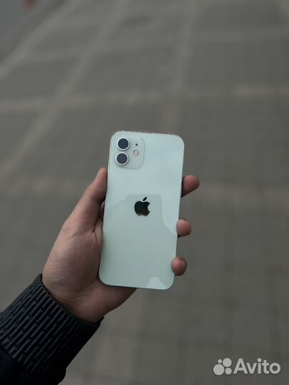 iPhone 12, 256 ГБ