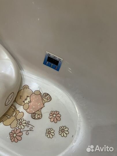 Ванночка для купания с горкой с термометром