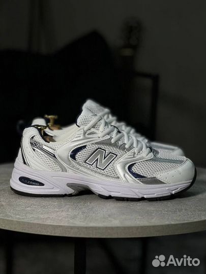 Кроссовки женские New Balance 530 в Волгограде