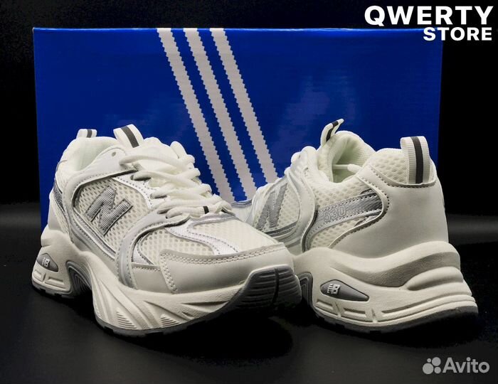 NB 530: Женские, белые, для выражения индивидуальн