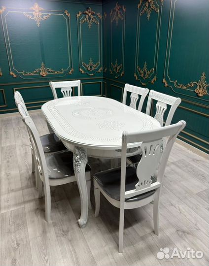 Кухонный стол. Доставка по всей России