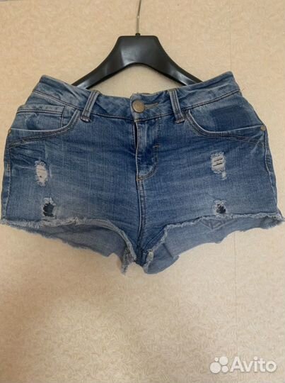 Женские джинсовые шорты Pull&Bear 34