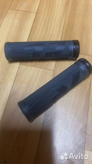 Грипсы для велосипеда TR новые