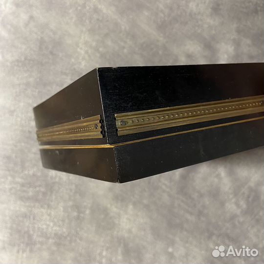 Шкатулка с девушкой СССР чеканка