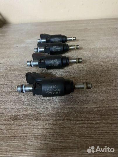 Форсунка топливная Citroen C5 2L HPI 1984E7