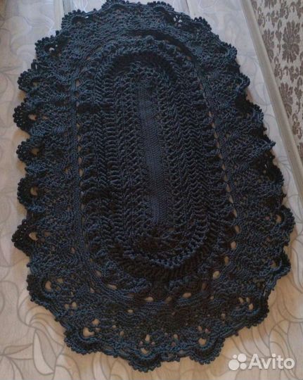 Коврик ручной работы