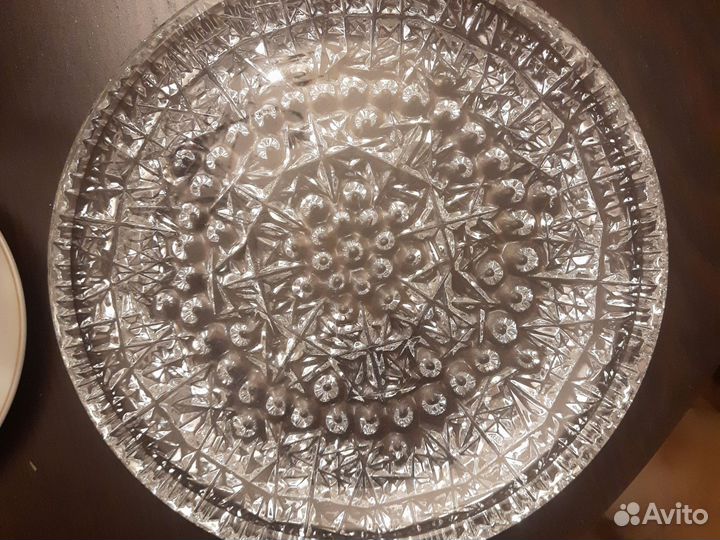 Хрустальная тарелка