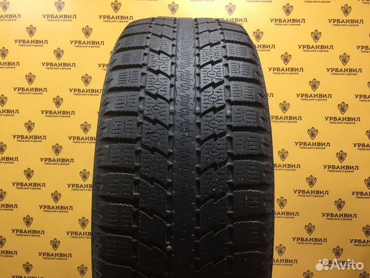 Toyo Observe GSi-5 215/55 R17 98Q