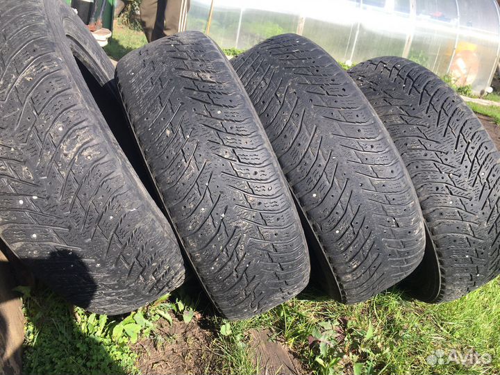 Nokian Tyres Hakkapeliitta 8 205/60 R16 96T