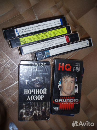 Видеокассеты с фильмами