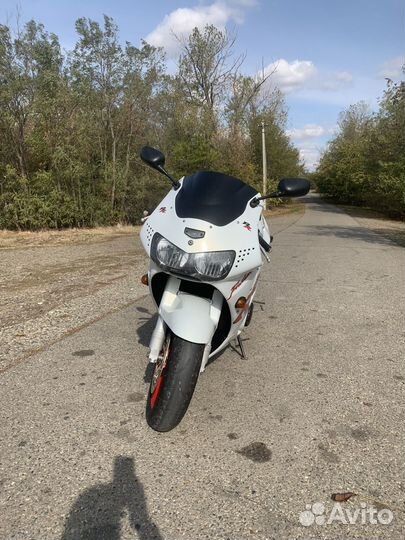 Honda cbr 919 rr