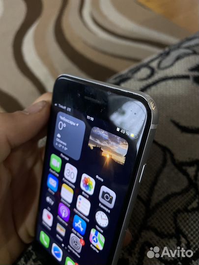 iPhone SE (2020), 64 ГБ