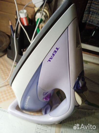 Утюг с парогенератором Tefal