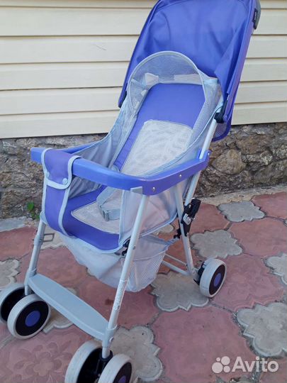 Прогулочная коляска