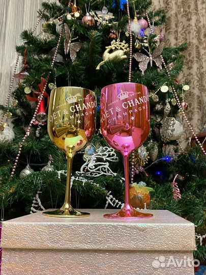 Зеркальные бокалы Moet Chandon (4 цвета)