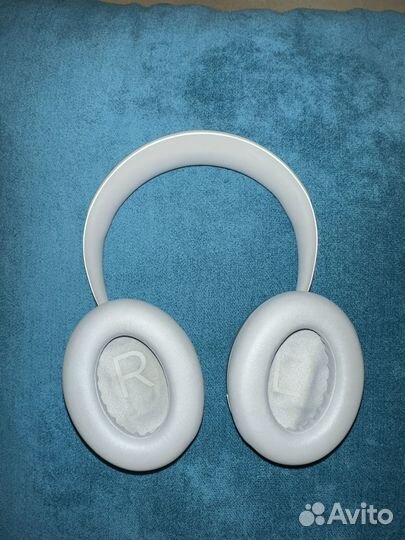 Беспроводные наушники Bose NC 700, luxe silver