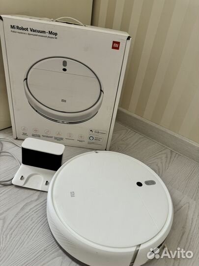 Робот пылесос