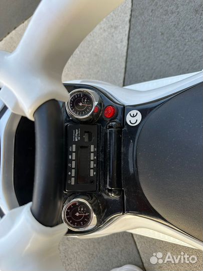 Детская машинка каталка с ручкой