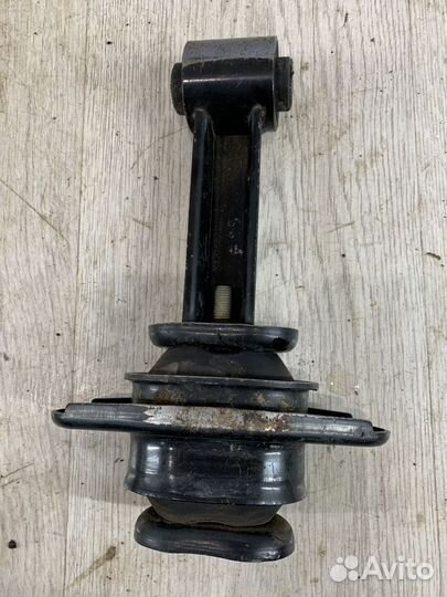 Опора двигателя двс Кронштейн Hyundai solaris 2