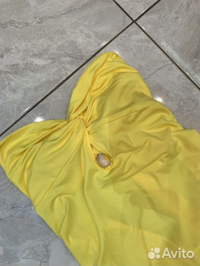 Новое желтое платье