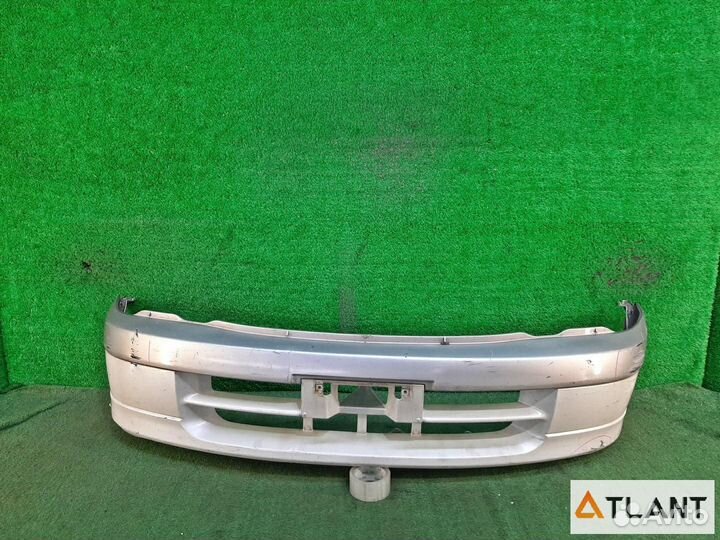 Бампер передний toyota raum