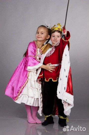 Принцы и принцессы, карнавальные костюмы напрокат
