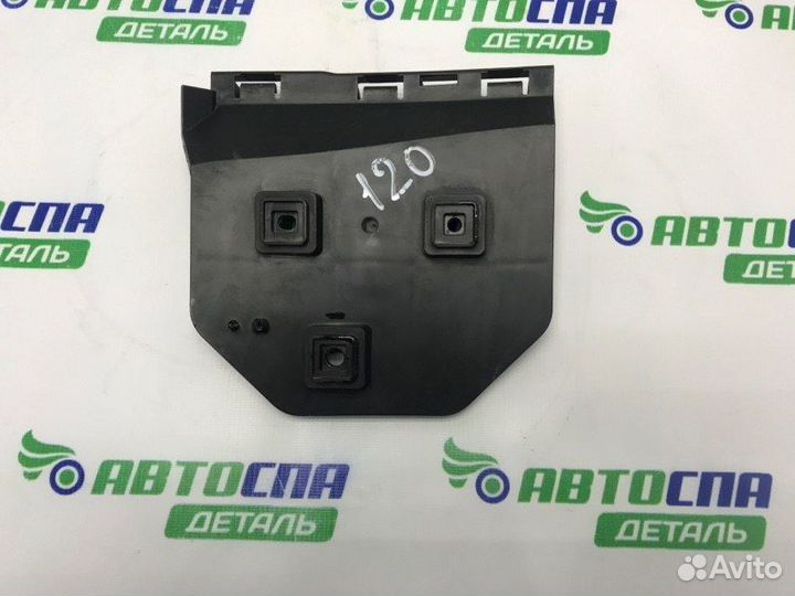 Кронштейн бампера задний правый Volvo V50 дизель