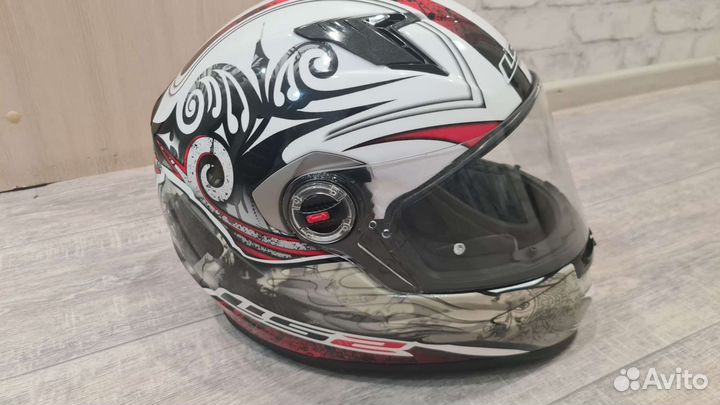 Мотошлем ls2