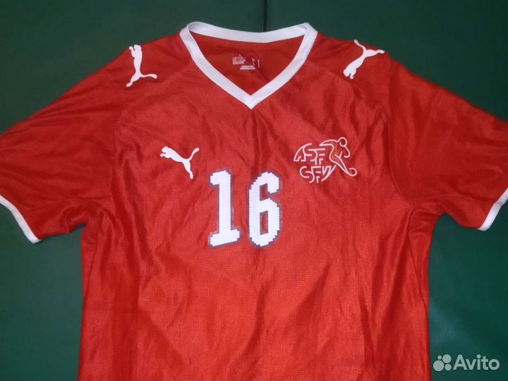Игровая футболка сб Швейцарии с афтографом