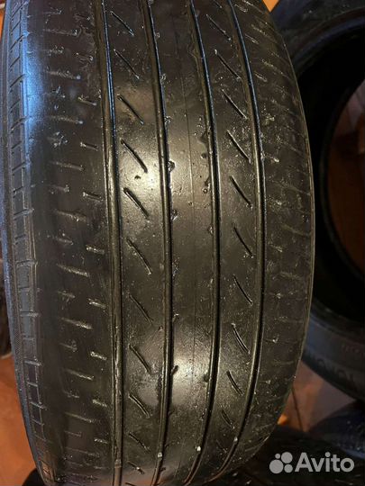 Yokohama 104ZR 215/60 R16