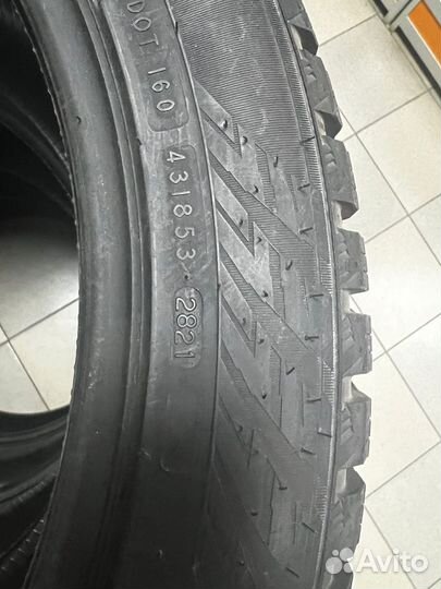 Nokian Tyres Hakkapeliitta 10p SUV 285/40 R21 109T