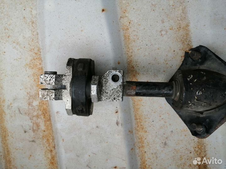 Рулевой кардан Range Rover Vogue 3 L322