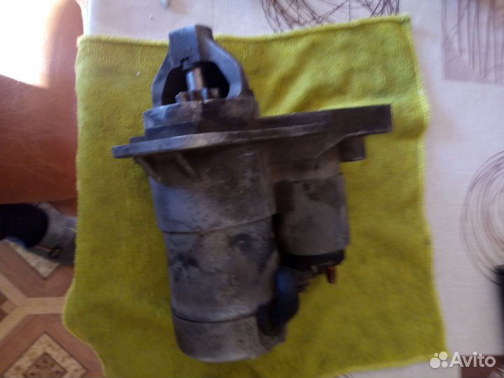 Продам стартер на Нисан