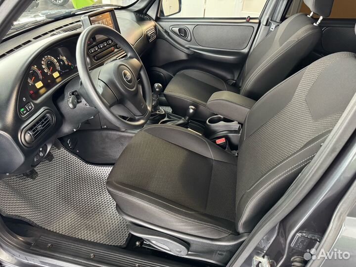 ВАЗ Niva Travel 1.7 МТ, 2021, 31 239 км