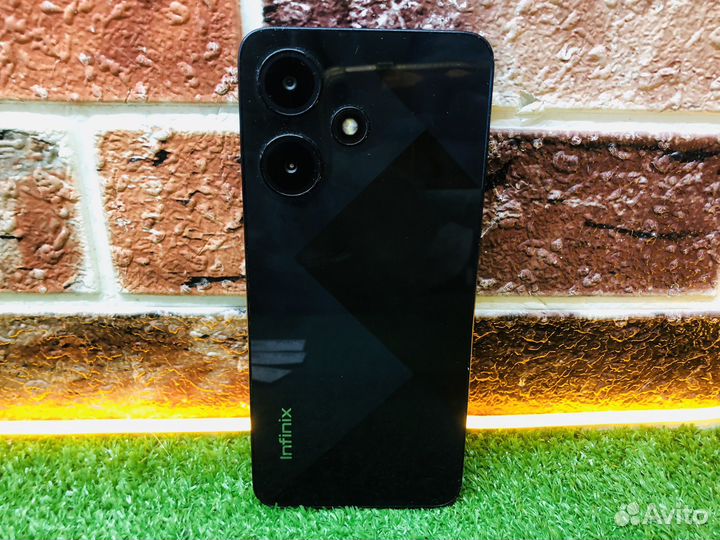 Infinix HOT 30i, 4/64 ГБ